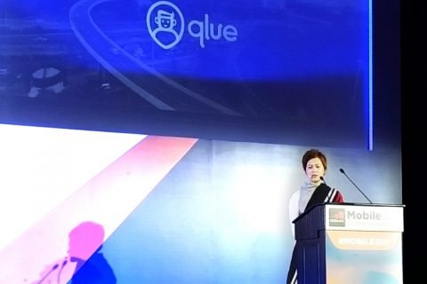CCO Qlue Maya Arvini sedang menjelaskan mengenai solusi teknologi Qlue yang sukses diterapkan di beberapa kota di Indonesia.